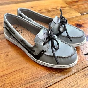 Sperry Gray sz 7 New